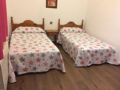 Hostal Pensi�n Restaurante El Cruce De Hornos