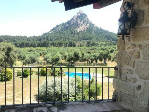 Agroturismo La Serra Rural