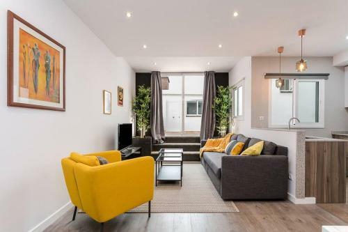 Apartamento 3 Bdr & Terrace, Close To Subway
