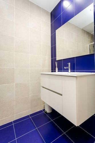 Apartamento 3 Bdr & Terrace, Close To Subway