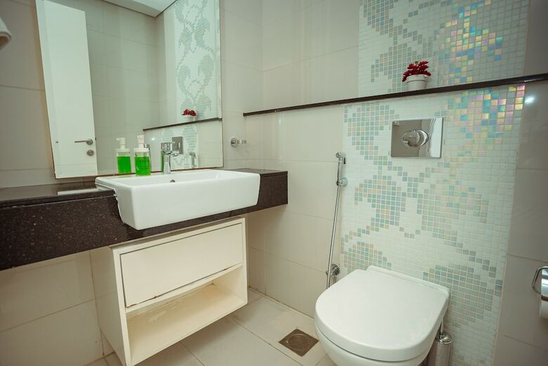 Apartamento Al Ashrafia Holiday Homes- Waterfront Downtown