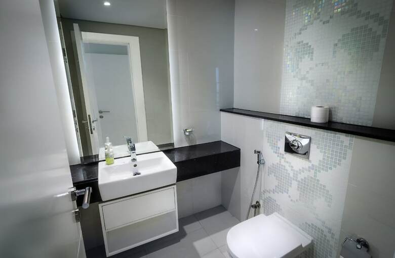 Apartamento Al Ashrafia Holiday Homes- Waterfront Downtown