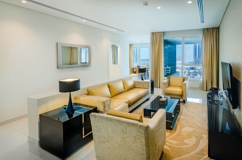 Apartamento Al Ashrafia Holiday Homes- Waterfront Downtown