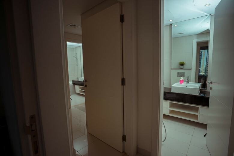 Apartamento Al Ashrafia Holiday Homes- Waterfront Downtown