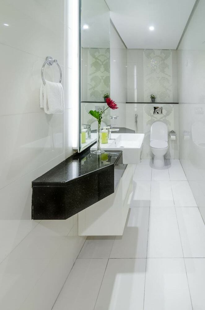 Apartamento Al Ashrafia Holiday Homes- Waterfront Downtown