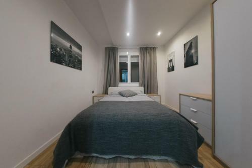 New Apartment Beside Bar�a Stadium 2
