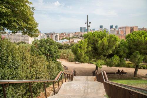 Camp Nou, Europa Fira - Modern Comfortable Apartment "space"