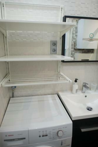 Camp Nou, Europa Fira - Modern Comfortable Apartment "space"