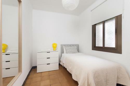 Apartamento Con Encanto, Luminoso Y Tranquilo