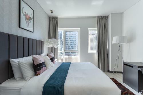 Wow! Super Luxury Apartment In Dubai Marina - 1br Ro