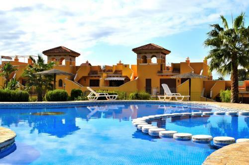 Apartamento Con Hermoso Jard�n Y AC