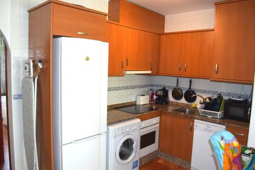 Apartamento Con Hermoso Jard�n Y AC