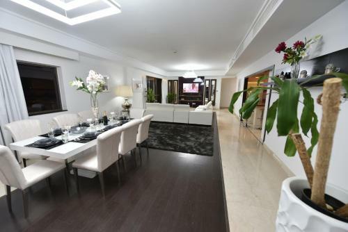 Apartamento Jbr Penthouse With Terrace Pool