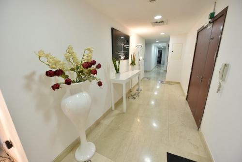 Apartamento Jbr Penthouse With Terrace Pool