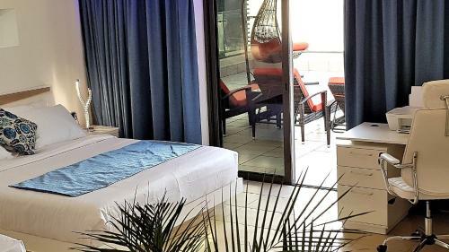 Apartamento Jbr Penthouse With Terrace Pool