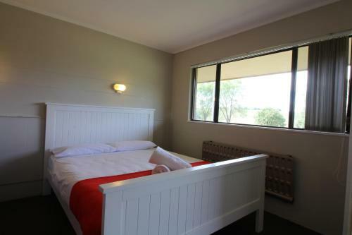 Snowy Mountains Motel