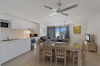 Hotel Oceans Resort & Spa