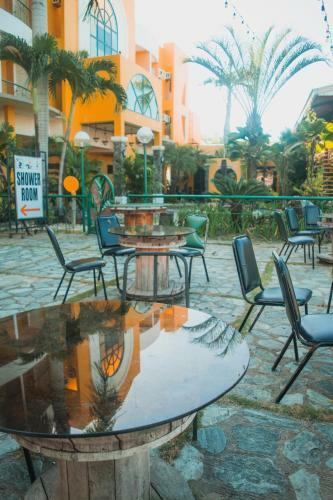 Country Village Hotel