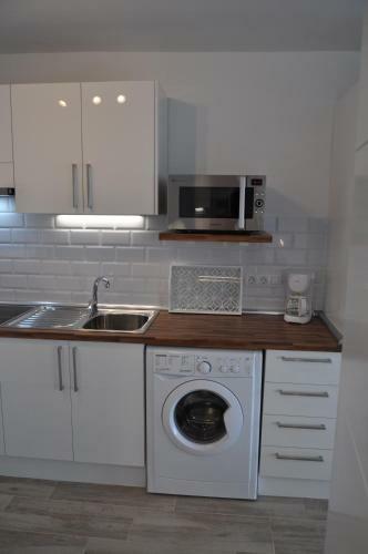 Apartamento Bright Studio By The Sea