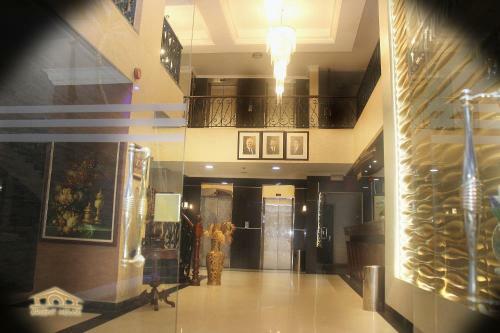 Orient House Hotel Suites & Apartments
