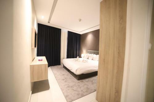 ???? ????? ?????? Sahara Gulf Hotel Apartments