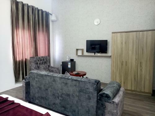 Twins Downtown Hotel -new Hotel-