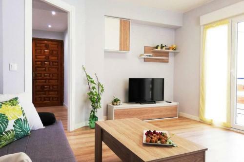 Apartamento Cobexo. Moderno Y Luminoso En El Centro de Jaca