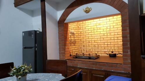 Hostal Charakama Guest Bungalow - Gampaha