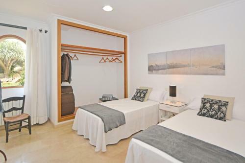 Villa Gual