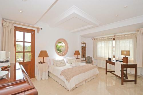 Villa Gual