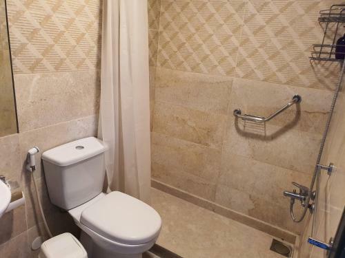 Azur Suites Hotel & Apartments