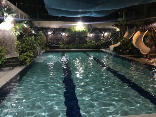 Hotel Srjo Fun Central Resort