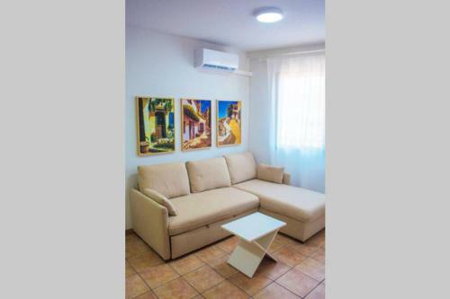 Gredosrentals - Apartamento Adrada