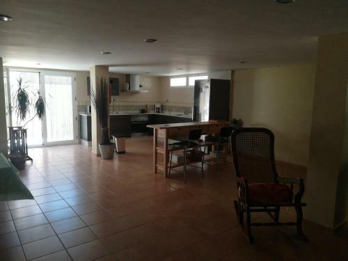 Chalet Con Dos Apartamentos