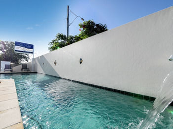 Aparthotel La Vida On Anzac