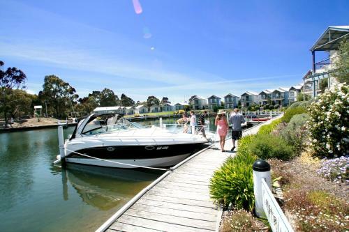 Captains Cove Waterfront Apartments