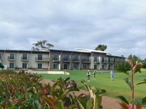 Hotel Springs Resorts Shoalhaven