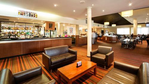 The Gateway Hotel