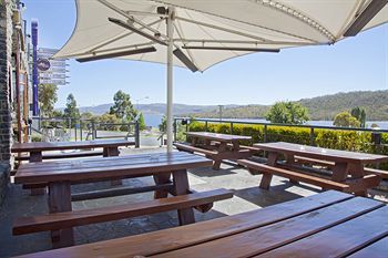Hotel Banjo Paterson Inn