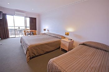 Hotel Banjo Paterson Inn