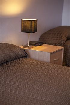 Hotel Banjo Paterson Inn