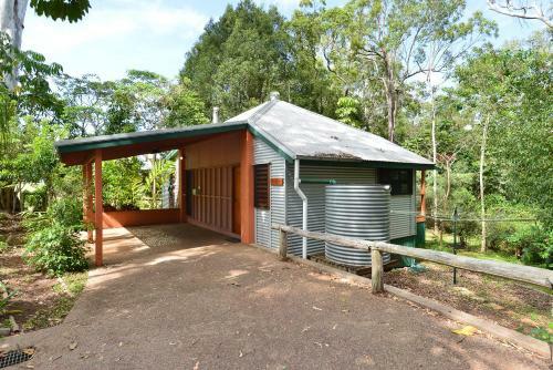 Bushland Cottages And Lodge