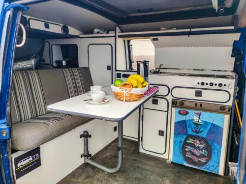 Famara Camper Vans - Vicky Von Bluevan