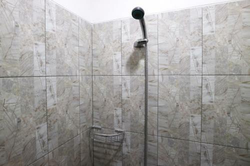 Hostal Saloka Guest House