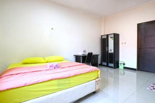 Hostal Saloka Guest House