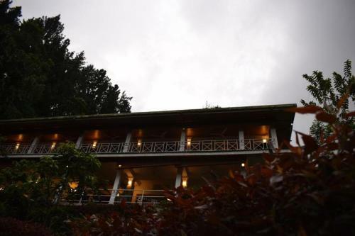 Forest Edge Hotel
