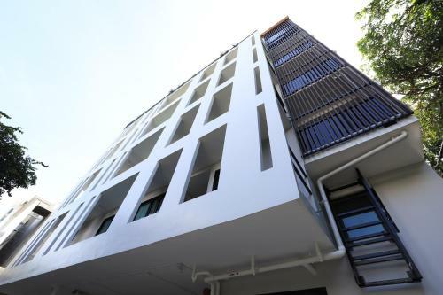 Apartamento Glory Sukhumvit -asoke- Prompong- Bts- Mrt