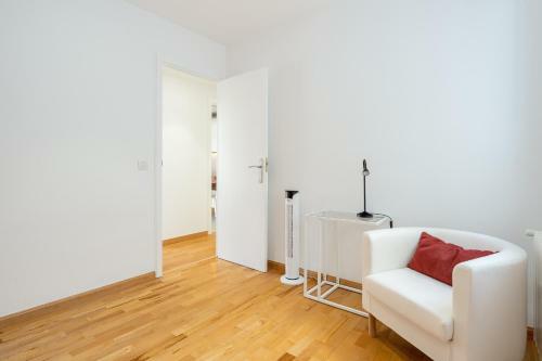 Hauzify I Apartament Lla�