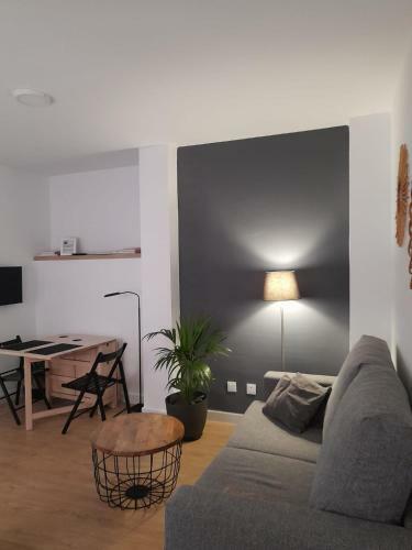 Apartamento Casco Hist�rico Wifi Francos 49d