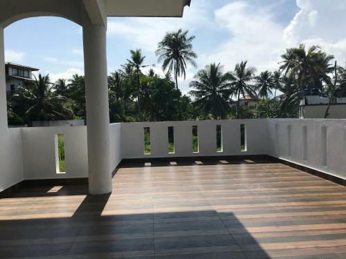 The Dalawella Porch House